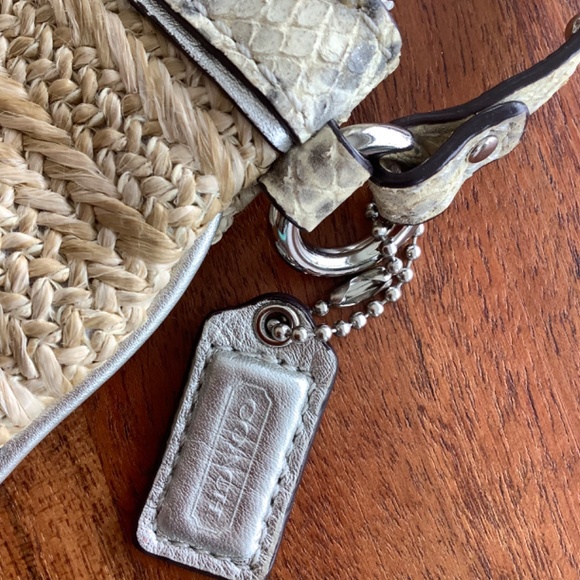 Coach Hampton wristlet straw and silver python - Picture 5 of 8